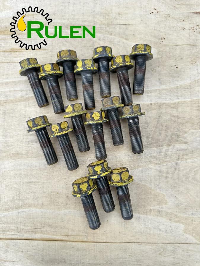 болт б/у (5/8"X2")  (John Deere, Разборка)