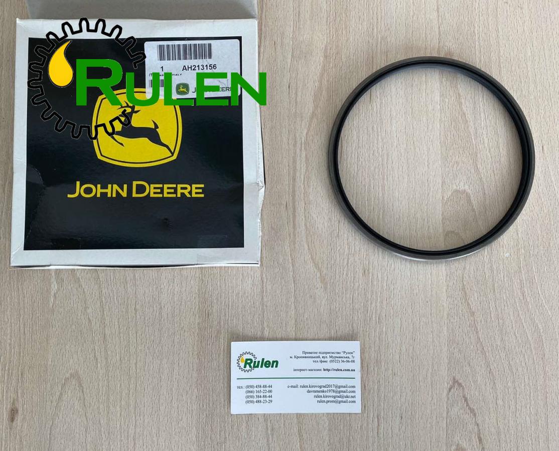 сальник AH213156 (John Deere, Original)